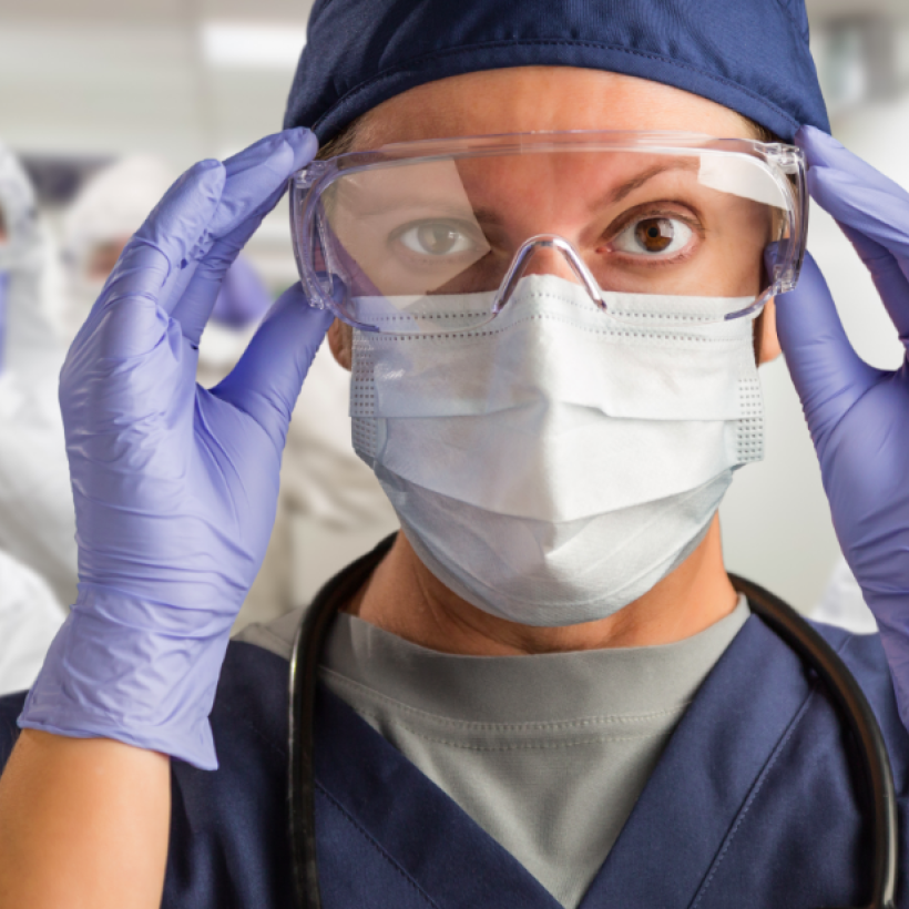 Renfort urgent dans nos hôpitaux : faire sauter la pénurie par l'augmentation immédiate des salaires et une pension à 60 ans