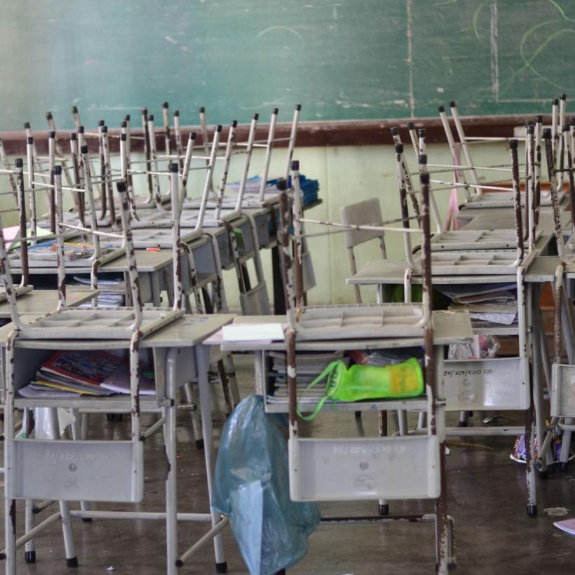 Des écoles s'écroulent en Fédération Wallonie-Bruxelles et le gouvernement vient avec un budget de la misère