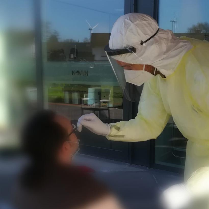 Médecine pour le Peuple met son personnel et son savoir-faire à disposition pour aider dans les maisons de repos