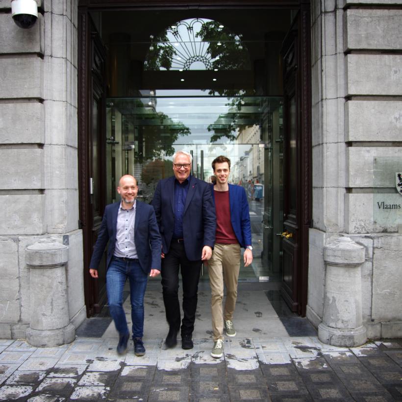 Le PTB est surpris de ne pas être à nouveau invité chez Bart De Wever : « Il ignore le signal social des élections » 