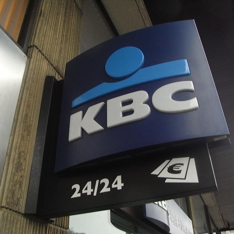 La KBC ne peut pas faire 12 milliards de bénéfices et supprimer 1 400 emplois