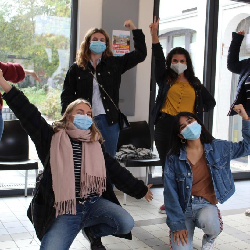 Déjà 200 étudiantes et étudiants inscrits sur la plateforme « Étudiants solidaires » de Comac