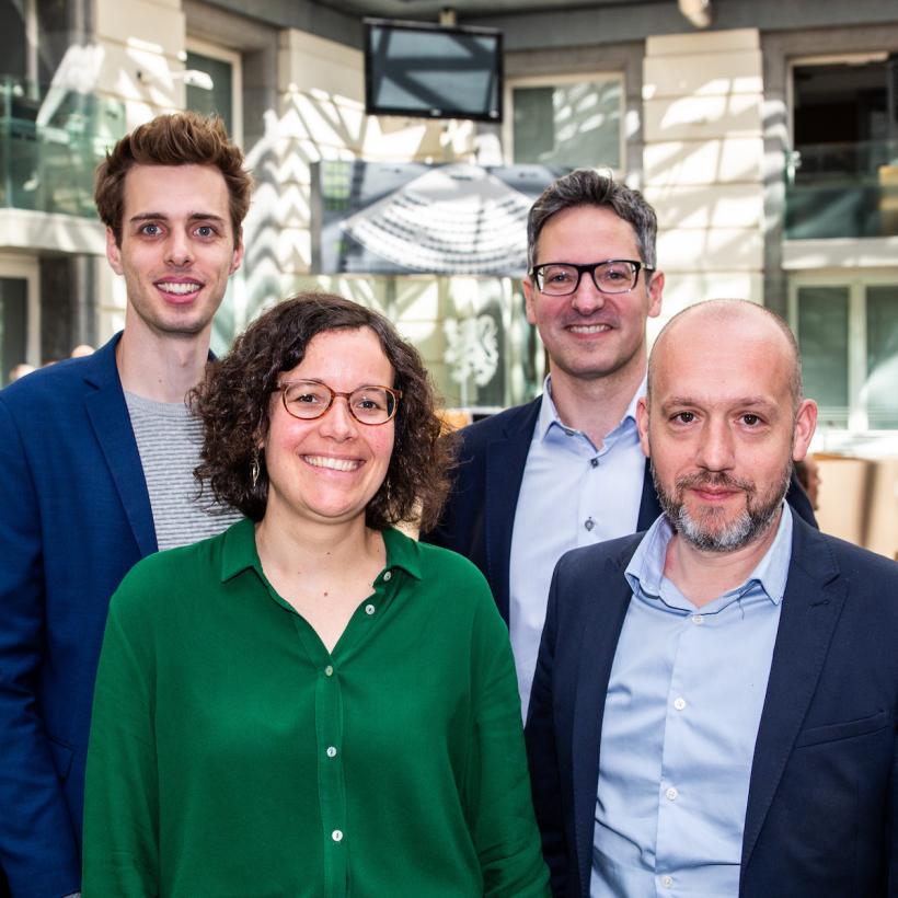 Les élus du PTB promettent « un feu d'artifice social au Parlement flamand »