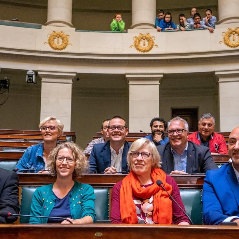 Vote d’un fonds d’urgence « blouses blanches » au Parlement : comment ça s’est passé
