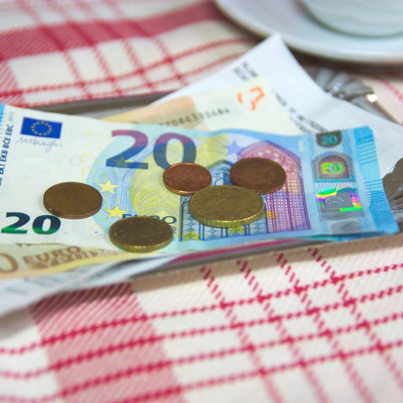 Détournement de frais de représentation au CECP: Fanny Constant doit rembourser tout l'argent détourné et quitter son poste