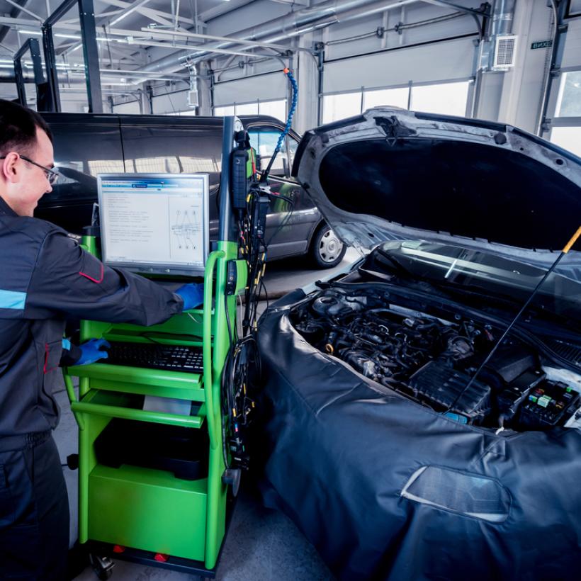 Contrôle technique : le PTB dénonce les 8 millions d’euros pris dans la poche des citoyens